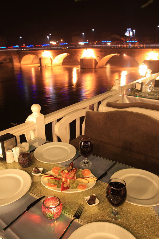 Lalehan Hotel Amasya Buitenkant foto