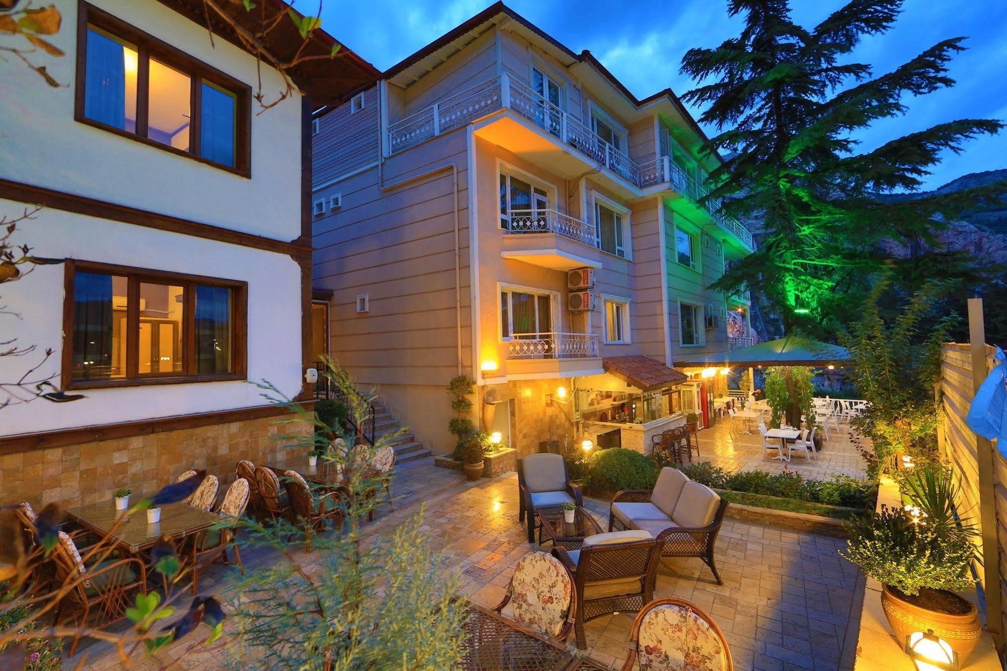 Lalehan Hotel Amasya Buitenkant foto